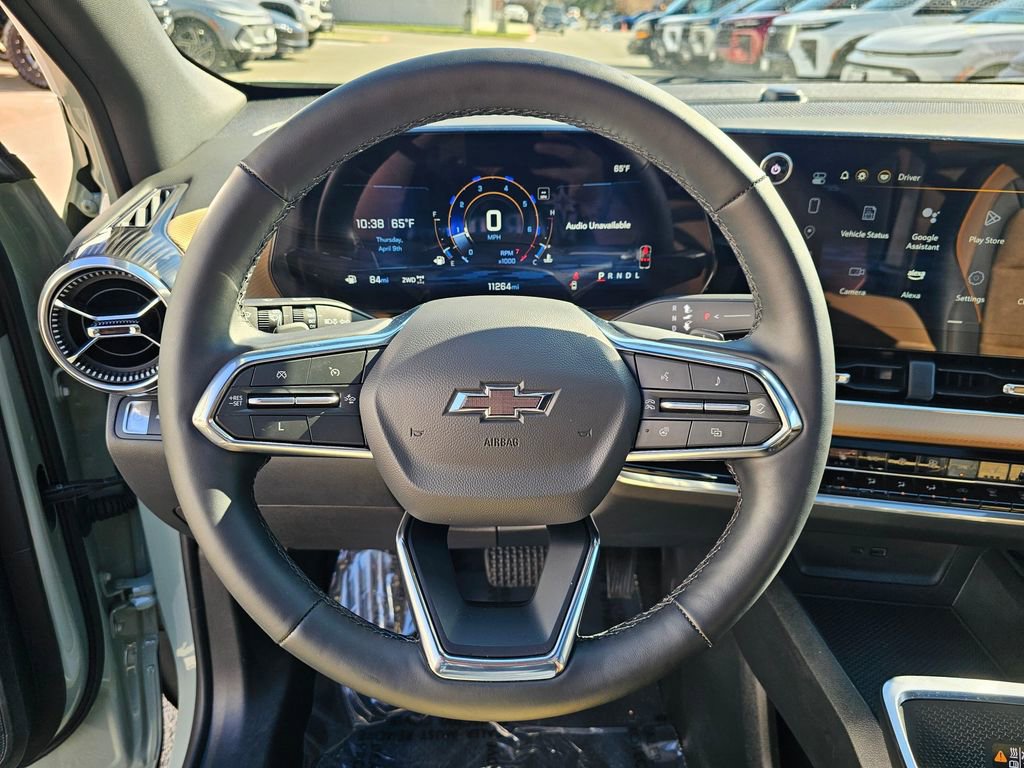 Used 2025 Chevrolet Equinox ACTIV w/ Safety and Technology Package image 25