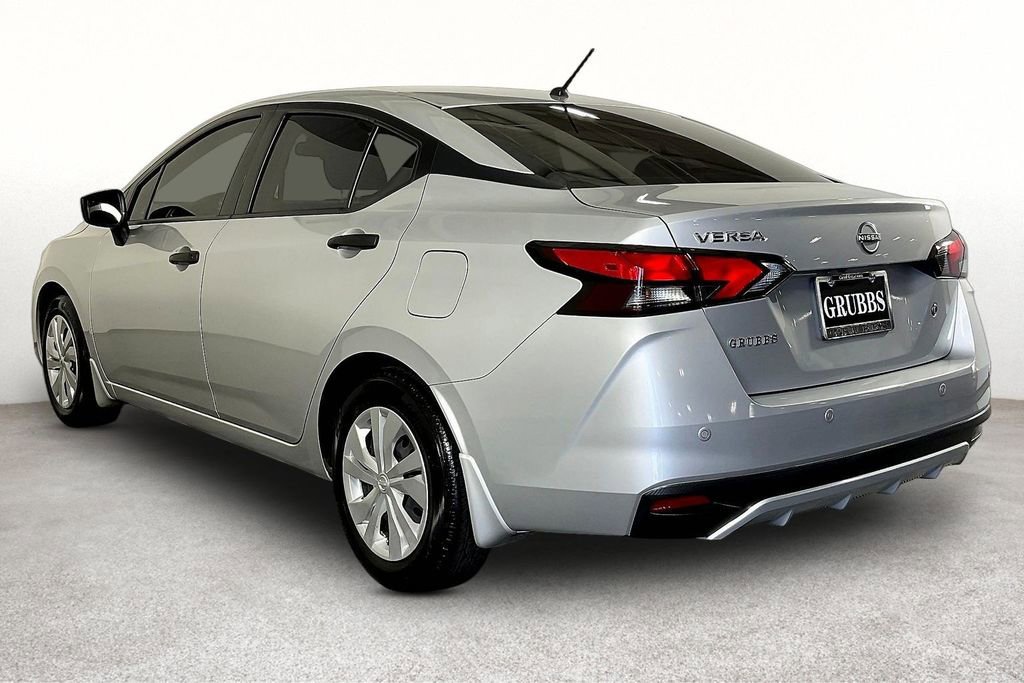 Used 2024 Nissan Versa S w/ Trunk Package image 17