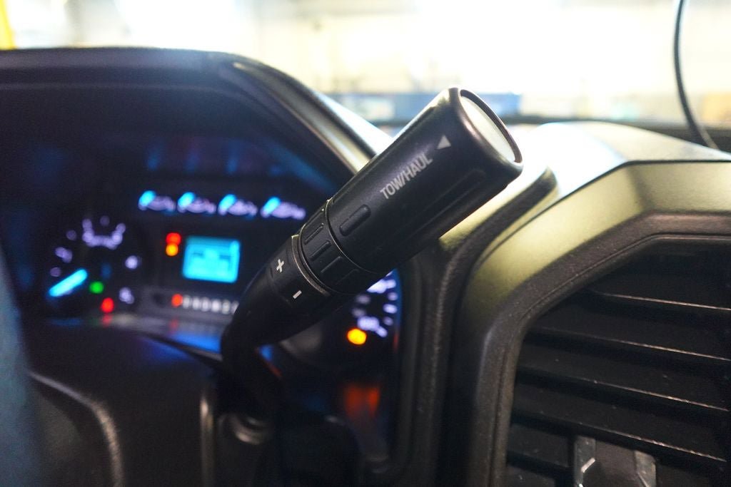Used 2019 Ford F550 4x4 Regular Cab Super Duty image 22