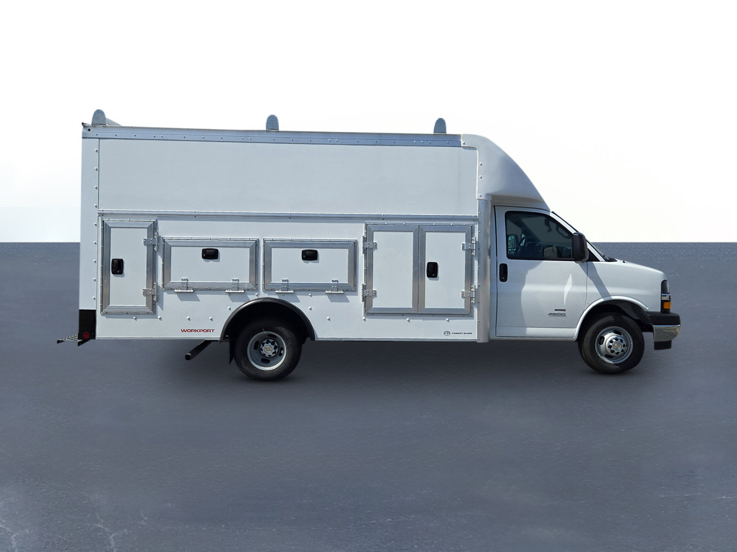 New 2026 Chevrolet Express 4500 w/ Power Convenience Package image 4
