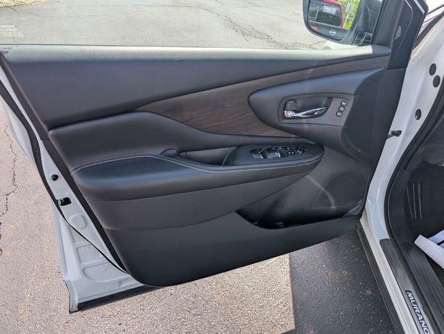 Certified 2024 Nissan Murano Platinum w/ Cargo Package AWD/4WD image 14