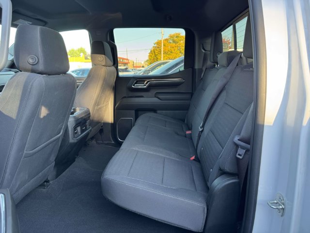 Used 2023 Chevrolet Silverado 1500 RST w/ Convenience Package II AWD/4WD image 17