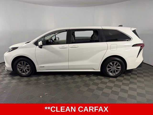 Used 2021 Toyota Sienna LE FWD image 5