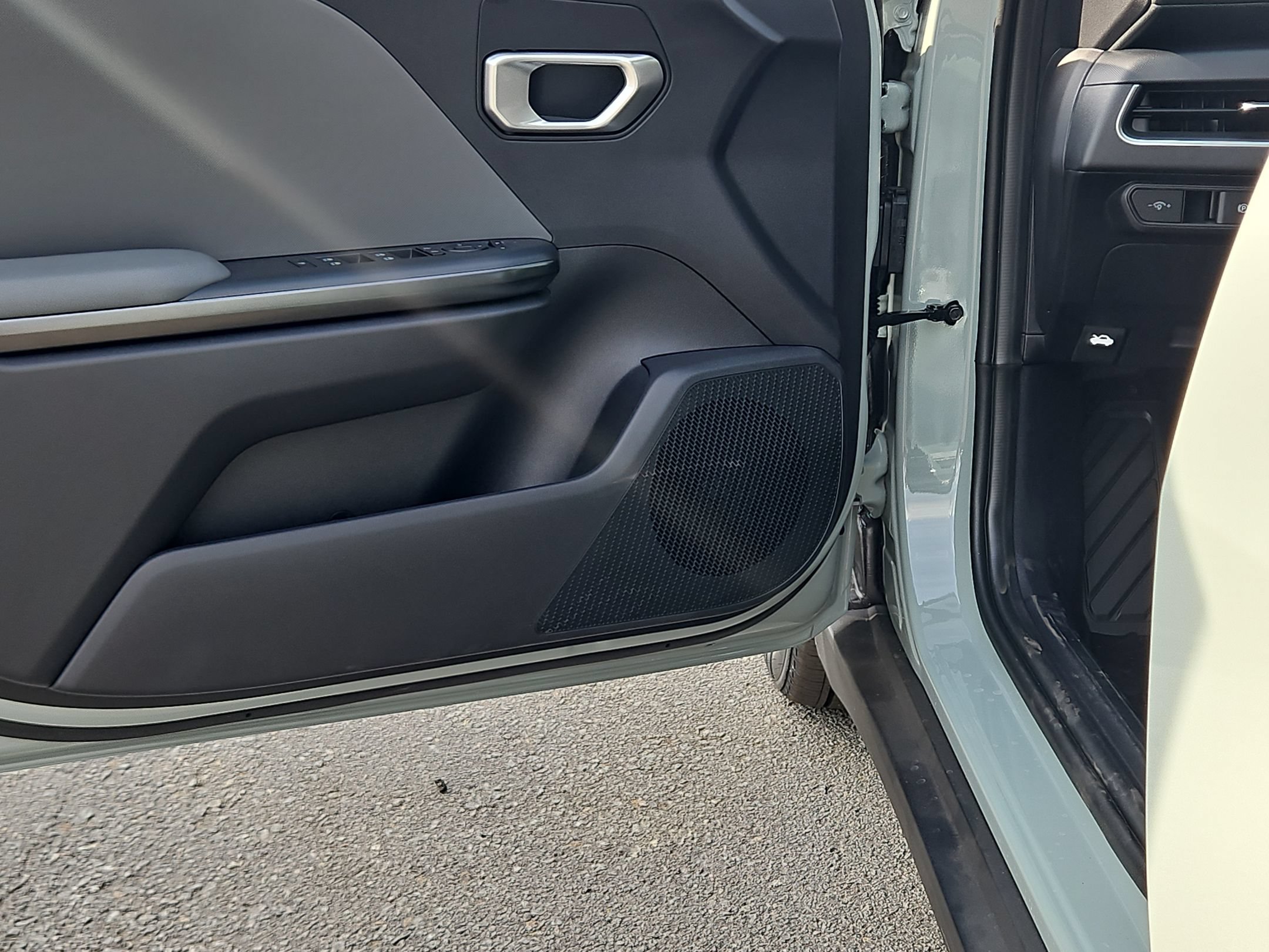 New 2026 Kia K4 FWD image 17