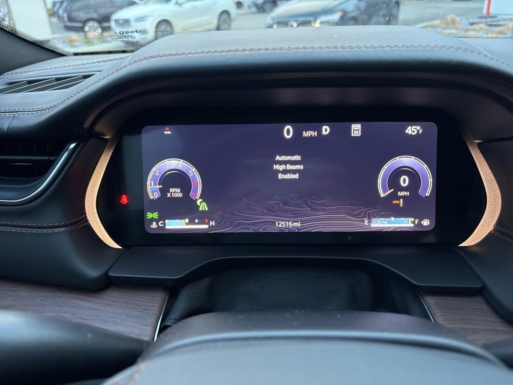 Used 2024 Jeep Grand Cherokee L Summit w/ Advanced Protech Group IV image 2