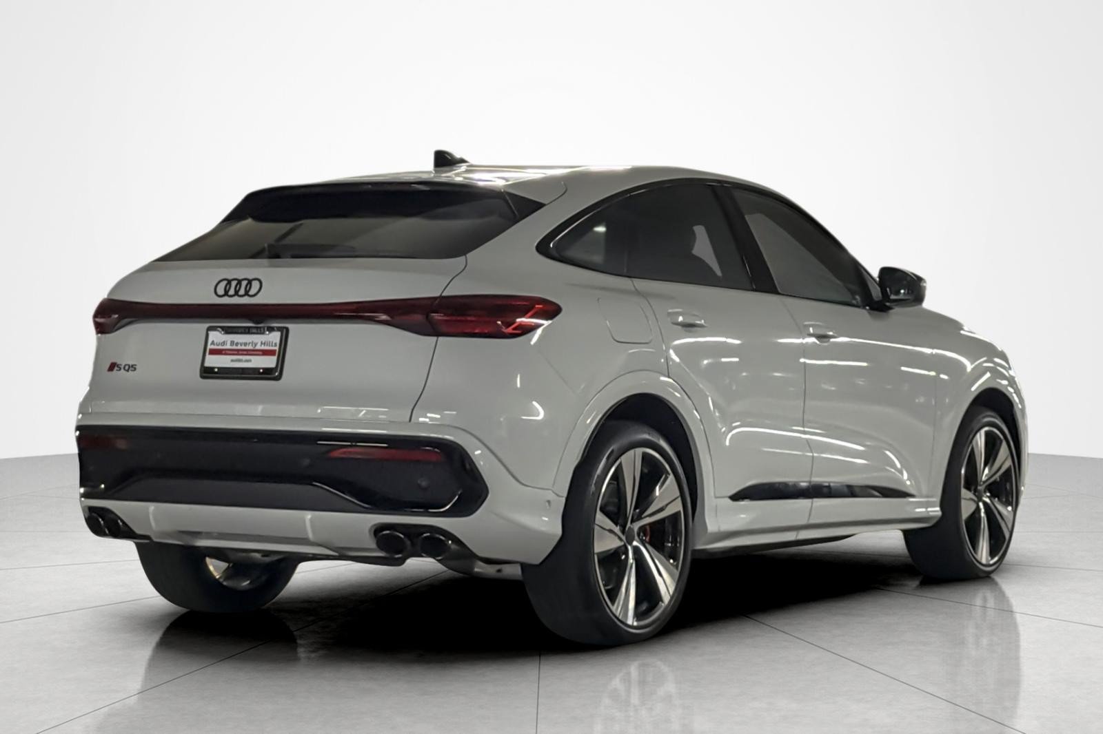 New 2026 Audi SQ5 Premium Plus AWD/4WD image 6