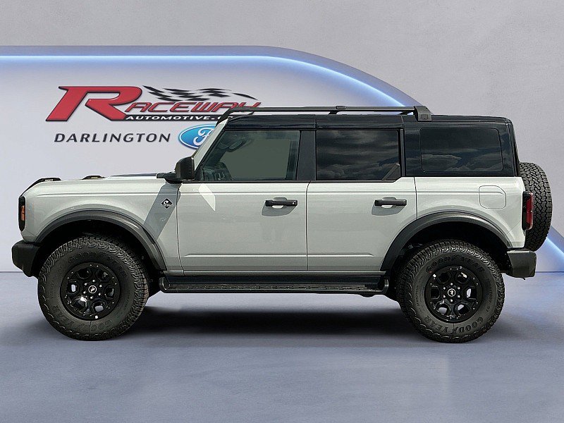 New 2026 Ford Bronco Outer Banks w/ Sasquatch Package image 2