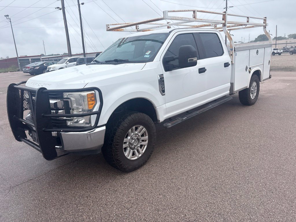 Used 2017 Ford F250 XL w/ STX Appearance Package AWD/4WD image 6