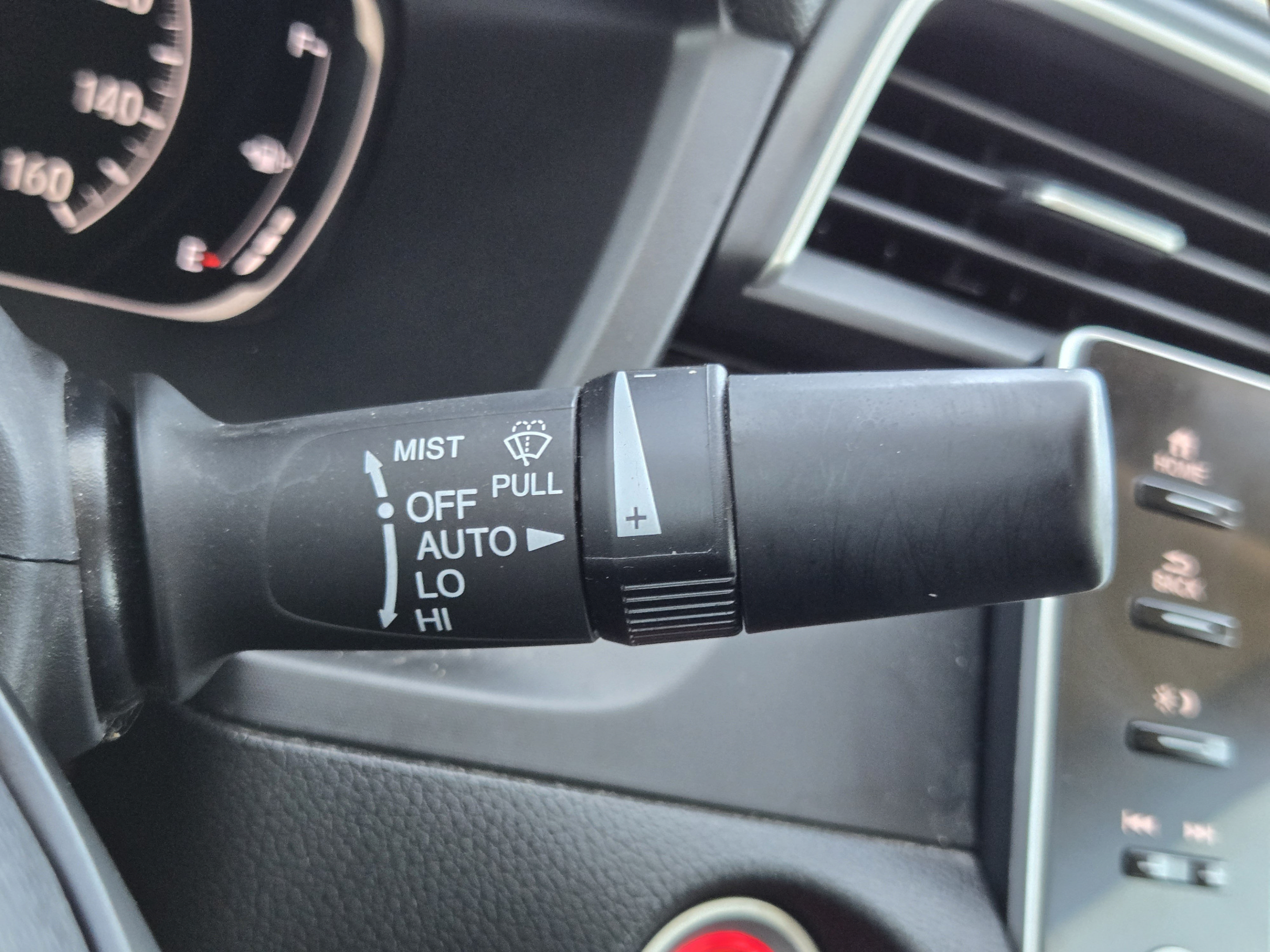 Used 2019 Honda Insight Touring image 17