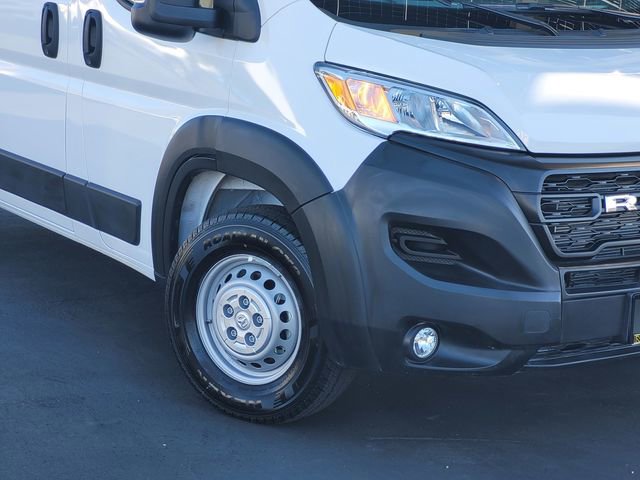 Used 2025 RAM ProMaster 2500 w/ Crew Van Package FWD image 3
