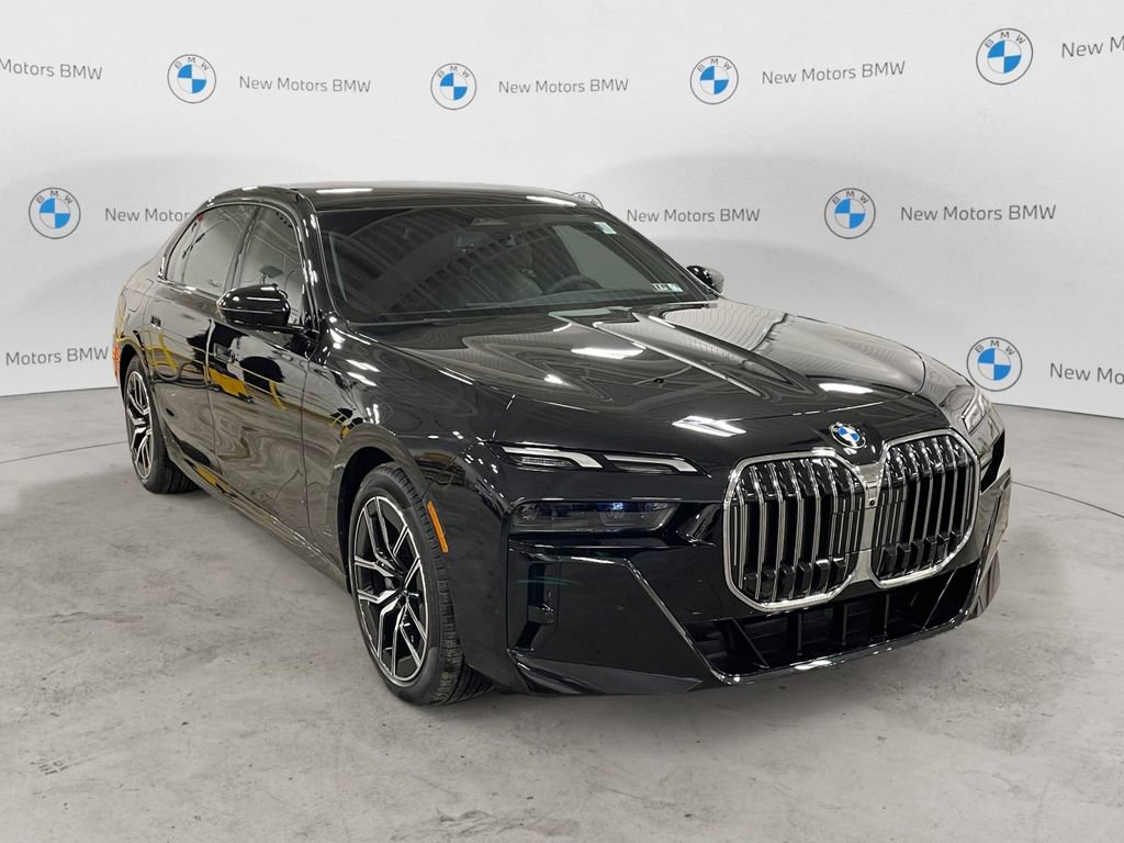 New 2026 BMW 760i xDrive image 7