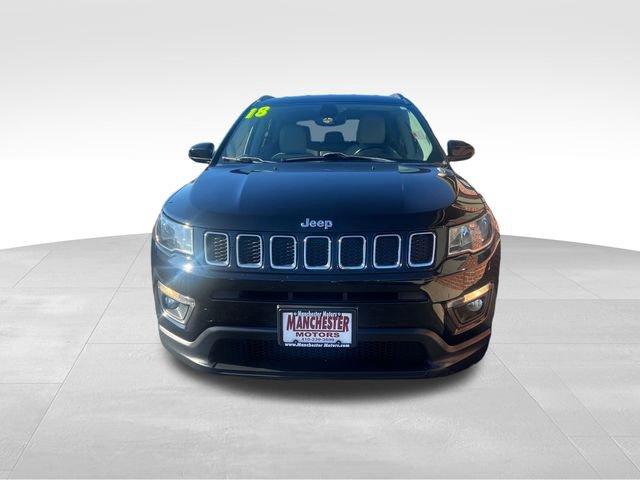 Used 2018 Jeep Compass Latitude w/ Cold Weather Group image 2