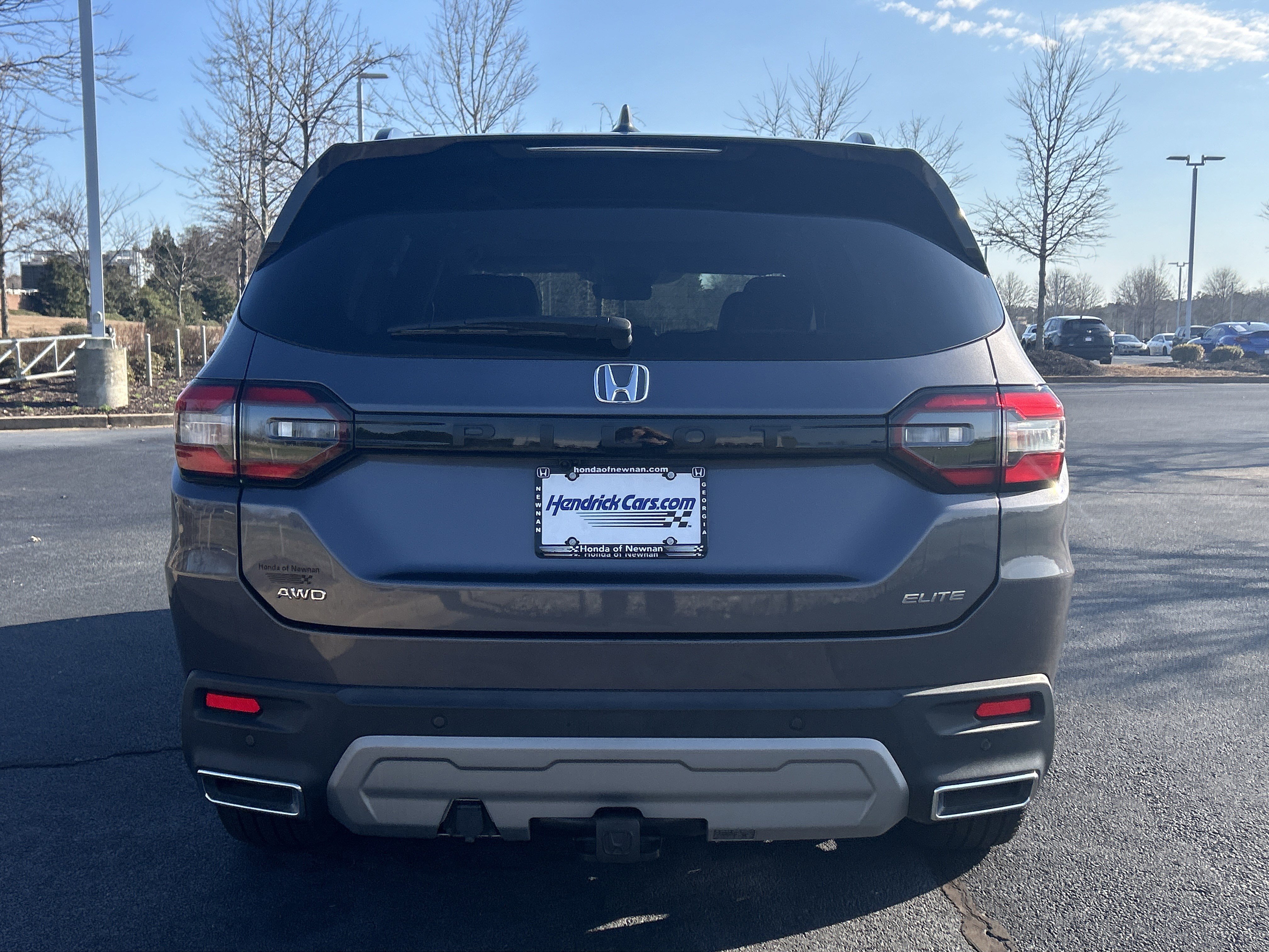 Used 2024 Honda Pilot Elite image 8