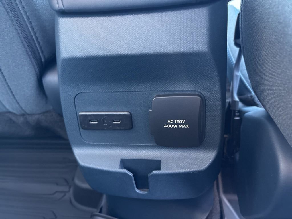 New 2025 Ford Maverick XLT image 28