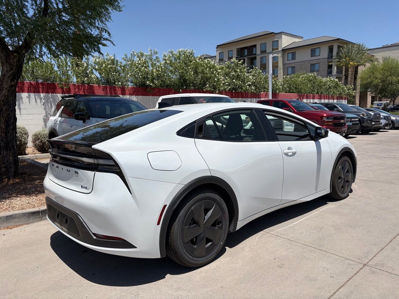 Used 2026 Toyota Prius Plug-In Hybrid FWD image 2