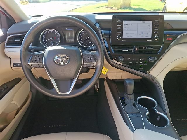 Used 2024 Toyota Camry LE FWD image 11