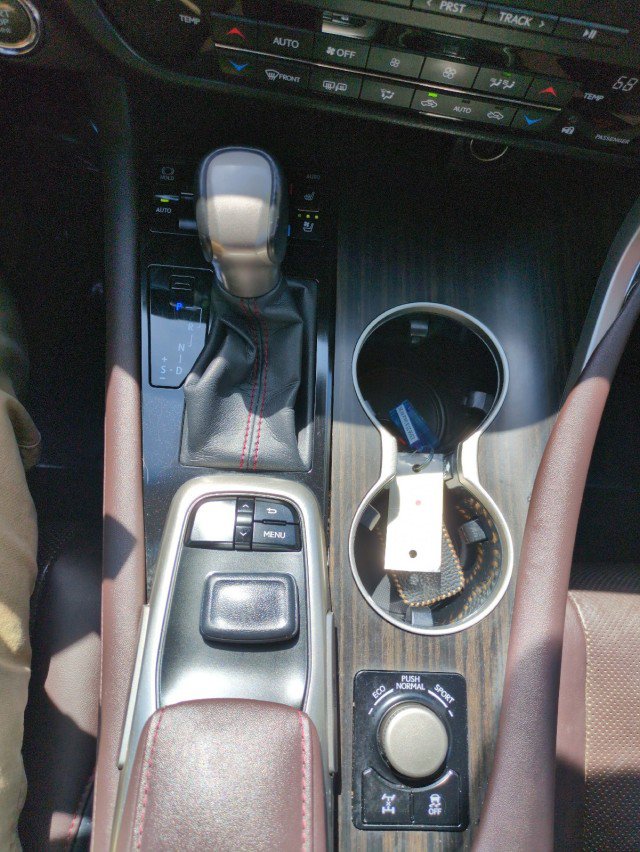 Used 2016 Lexus RX 350 AWD w/ Premium Package image 31