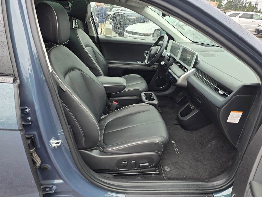 Used 2024 Hyundai Ioniq 5 Limited image 11