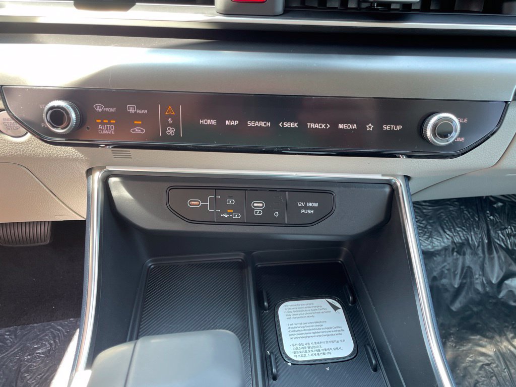 New 2027 Kia Carnival SX FWD image 23
