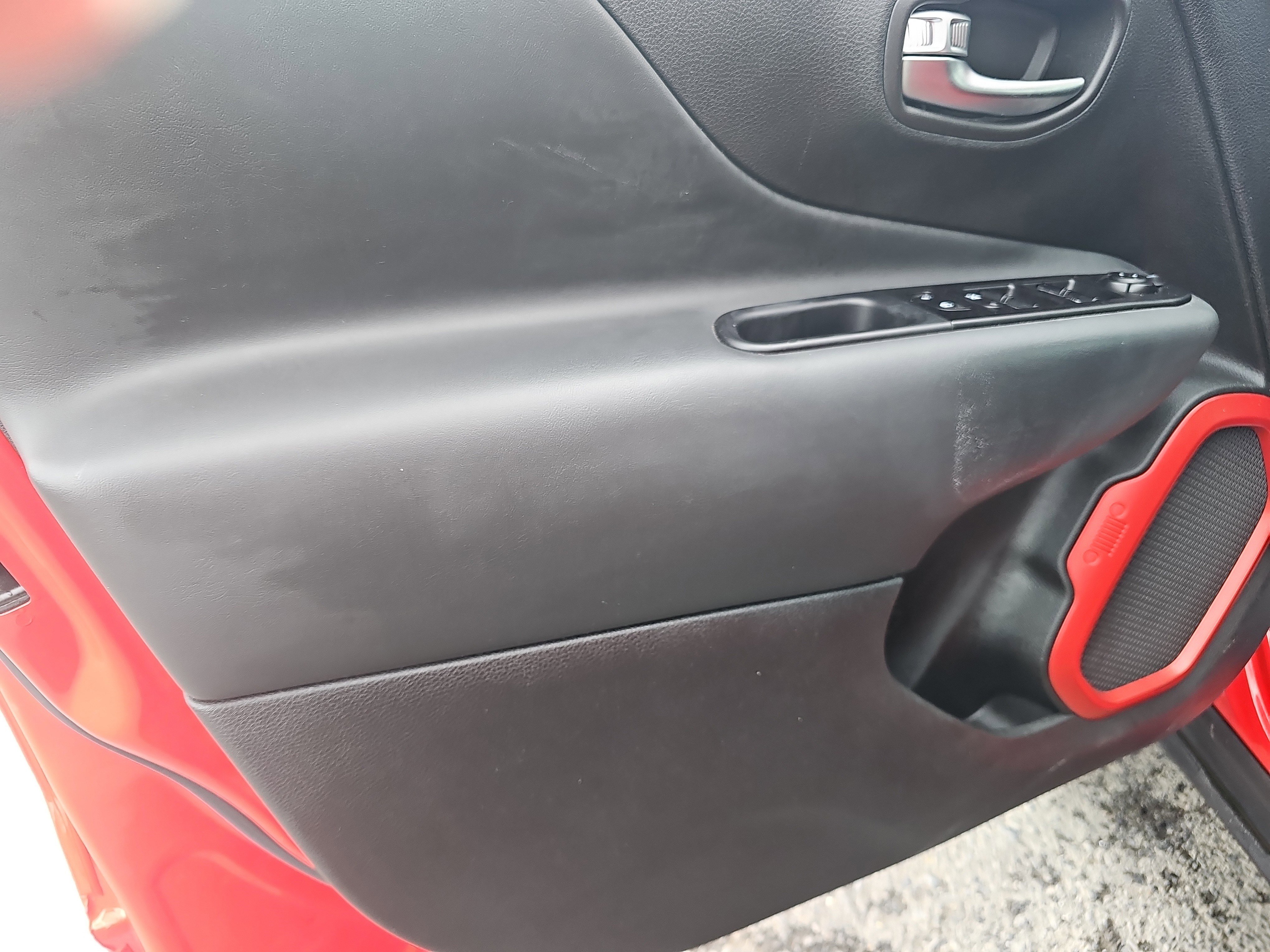 Used 2022 Jeep Renegade Latitude w/ Convenience Group image 15