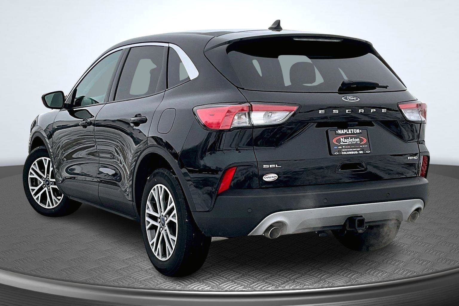 Used 2022 Ford Escape SEL w/ Technology Package image 13