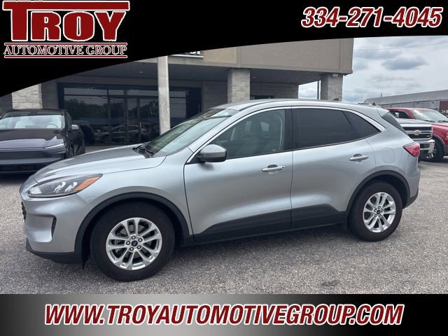 Used 2021 Ford Escape SE FWD image 2