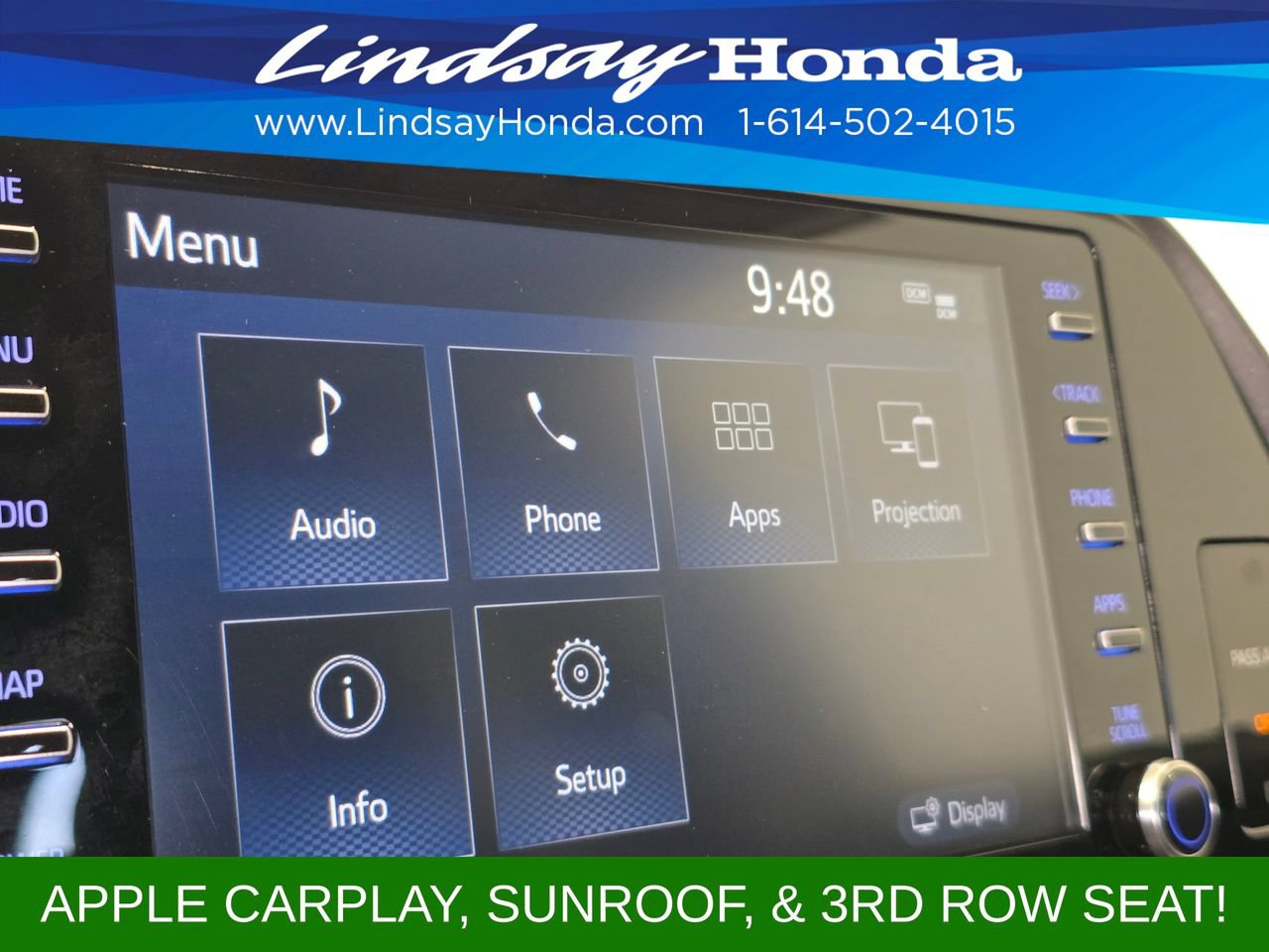 Used 2022 Toyota Highlander XLE AWD/4WD image 18