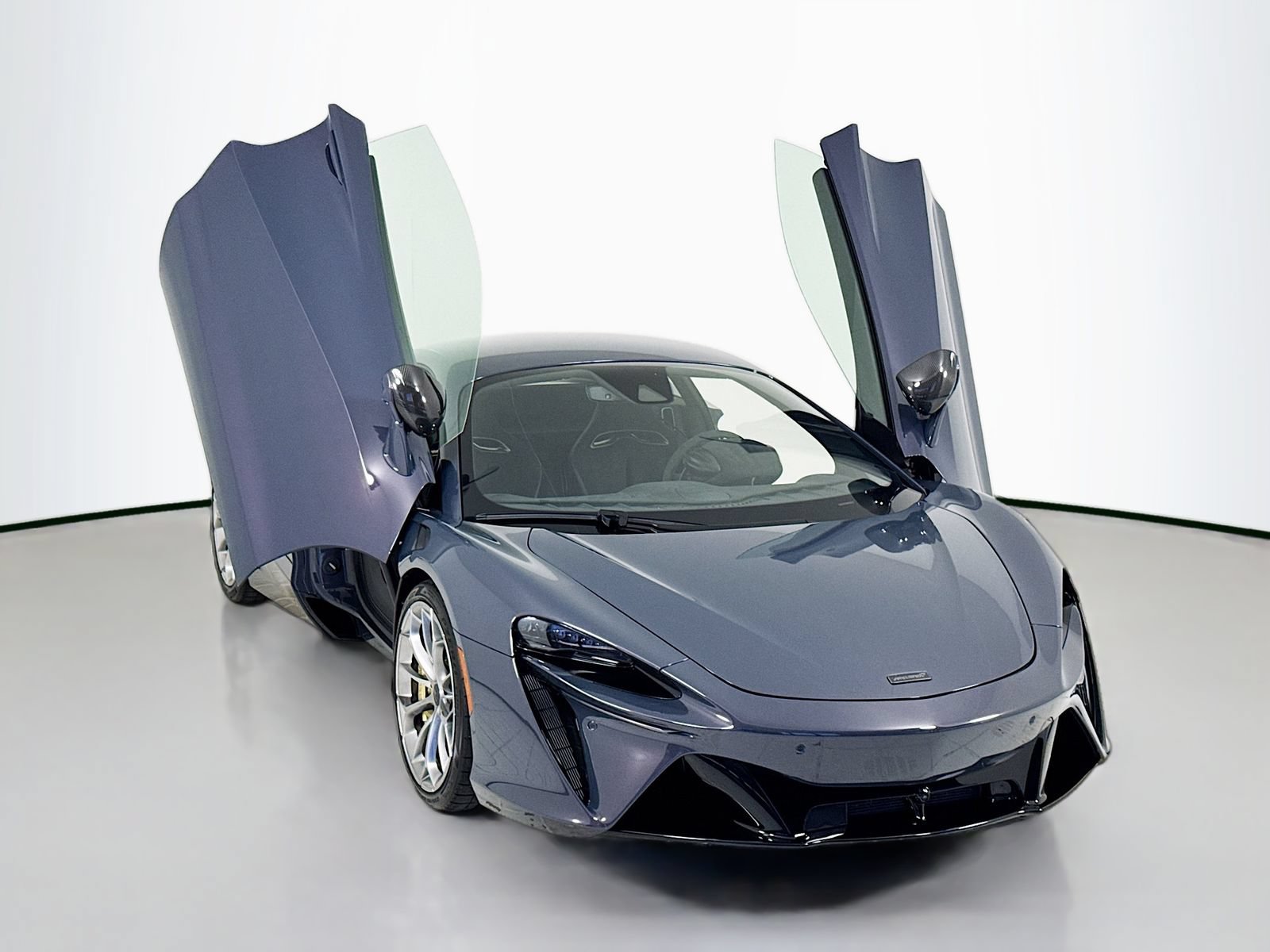 Used 2025 McLaren Artura
