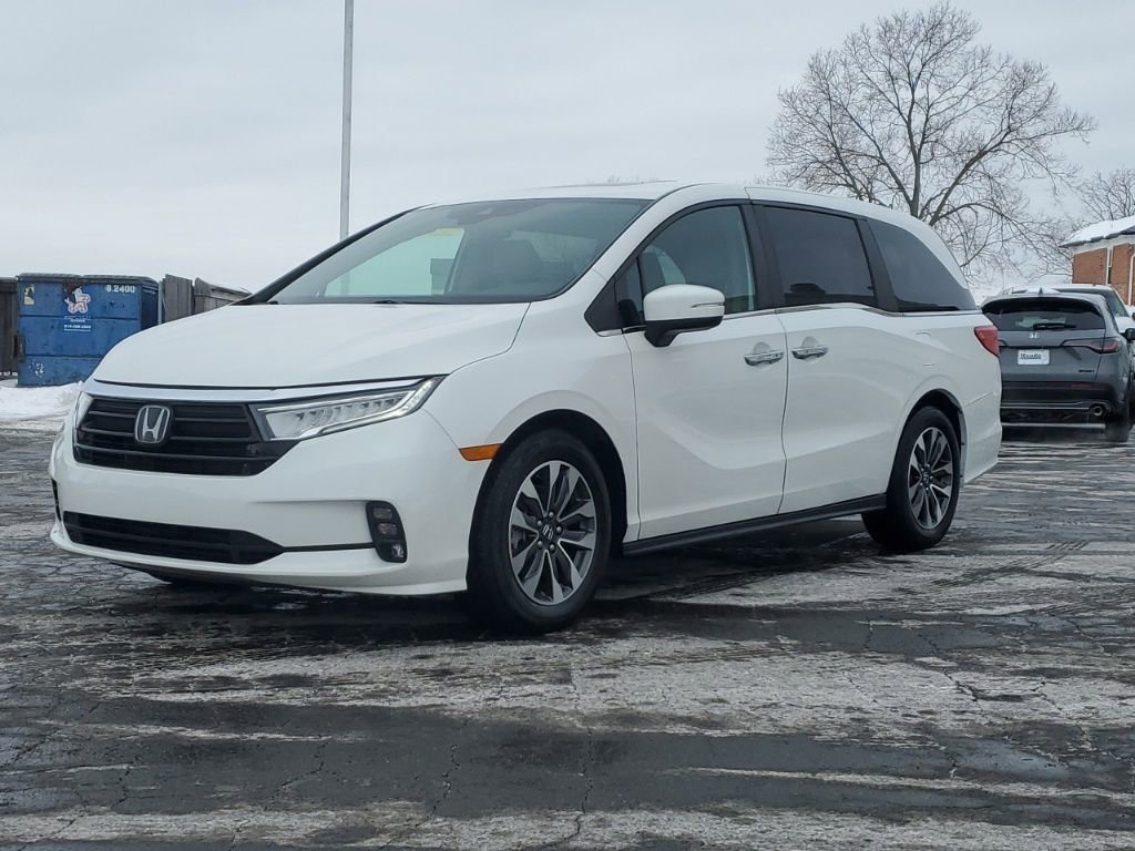 Certified 2023 Honda Odyssey EX-L image 3