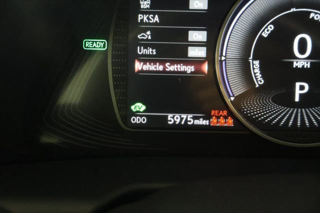 Certified 2025 Lexus ES 300h w/ Premium Package FWD image 17