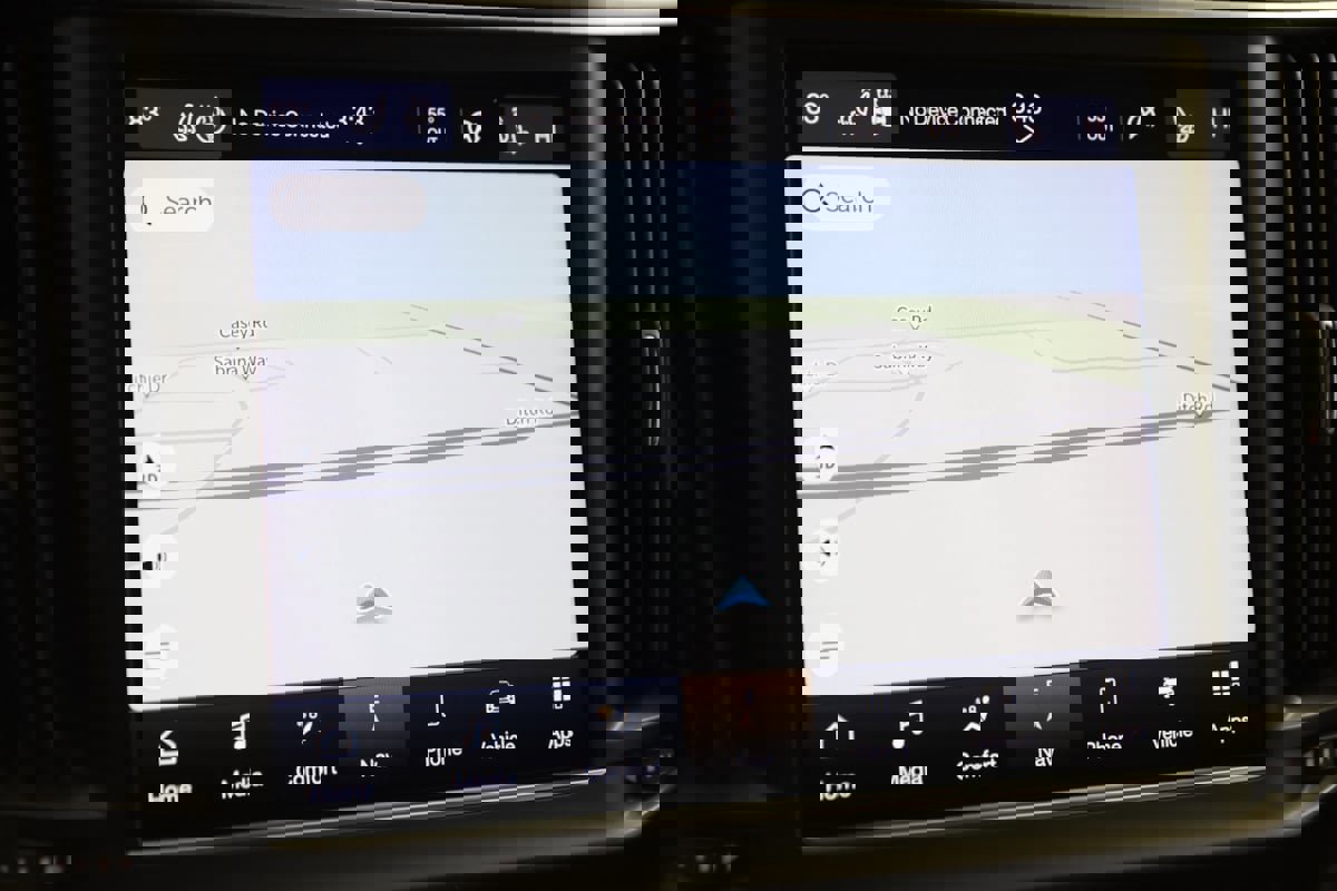 Used 2022 Maserati Levante Modena image 9