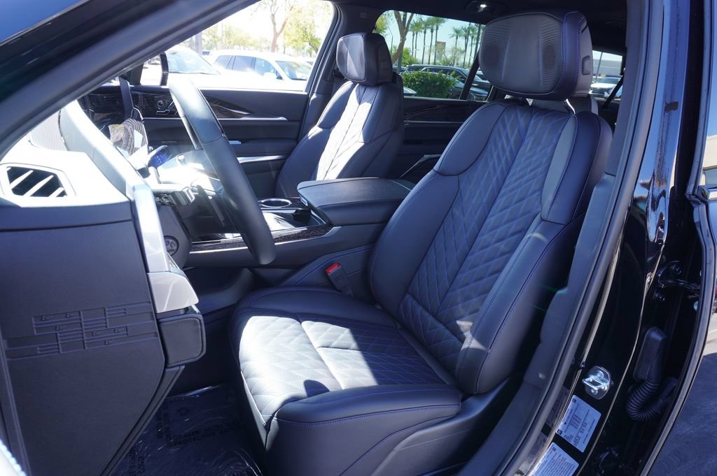 New 2026 Cadillac Escalade IQL Luxury AWD/4WD image 15
