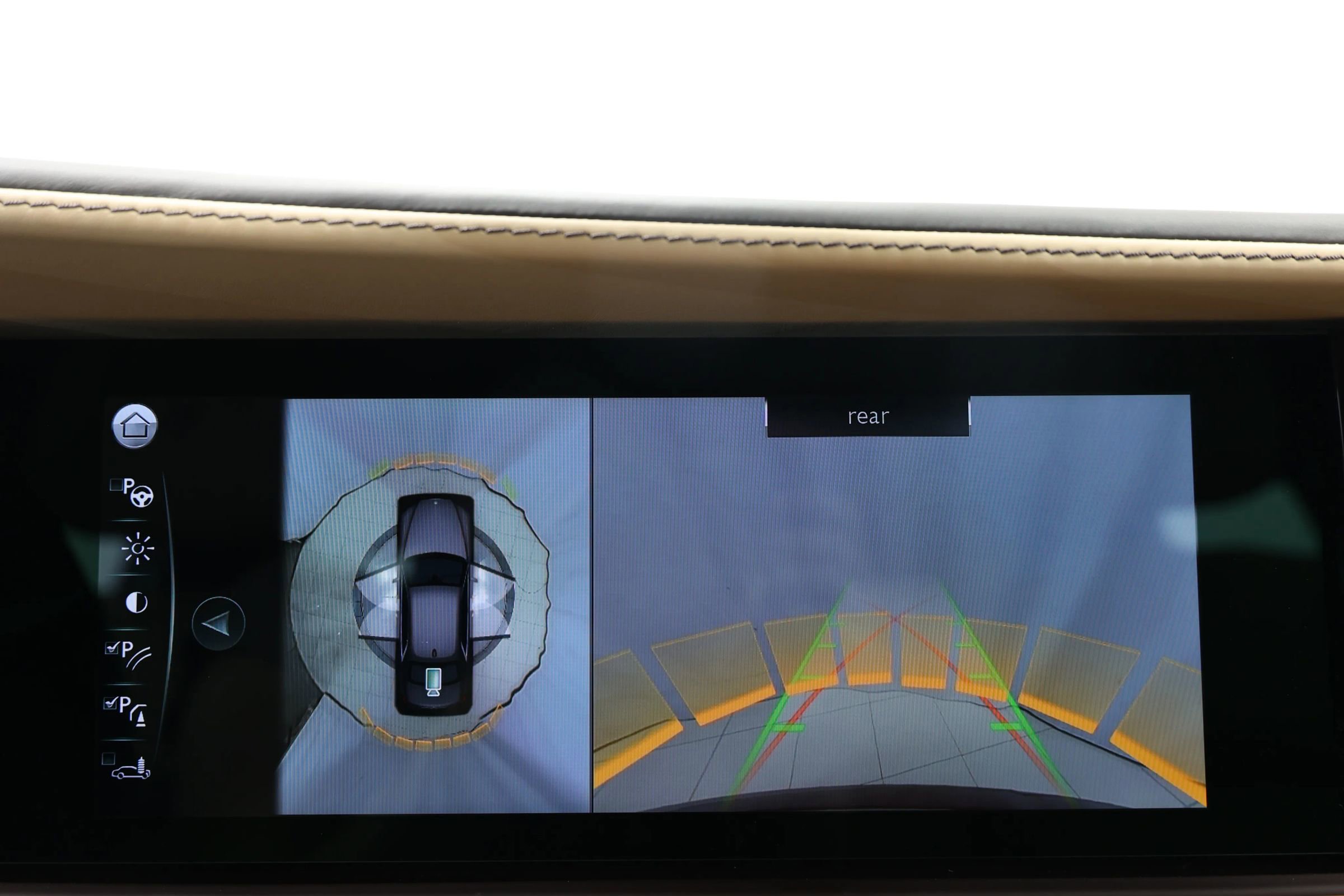 Used 2022 Rolls-Royce Ghost w/ Ghost Package image 35