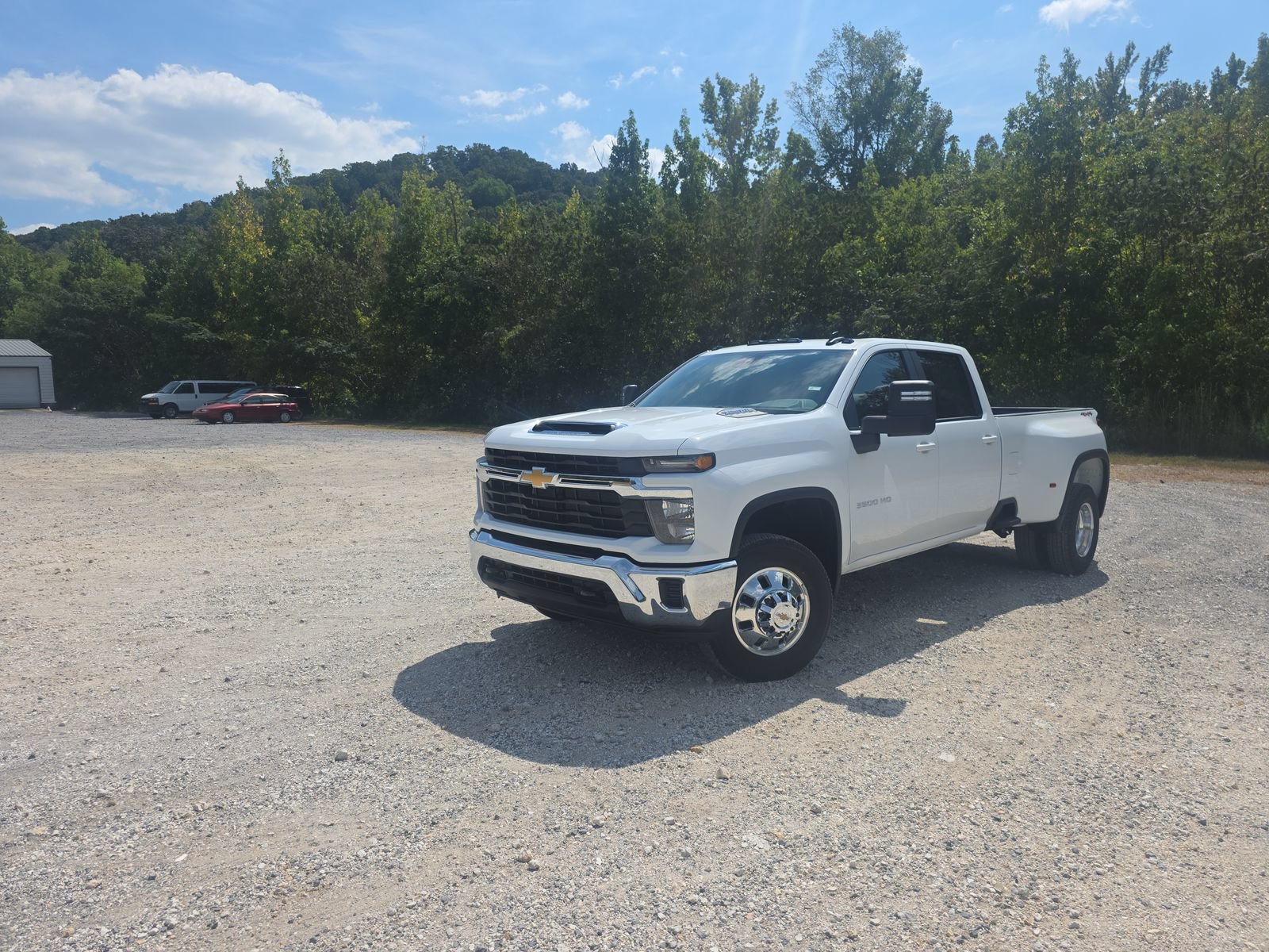New 2026 Chevrolet Silverado 3500 LT AWD/4WD image 3