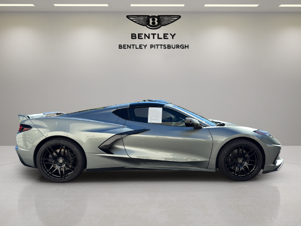 Used 2024 Chevrolet Corvette Stingray Preferred Cpe w/ Z51 Performance Package RWD image 4