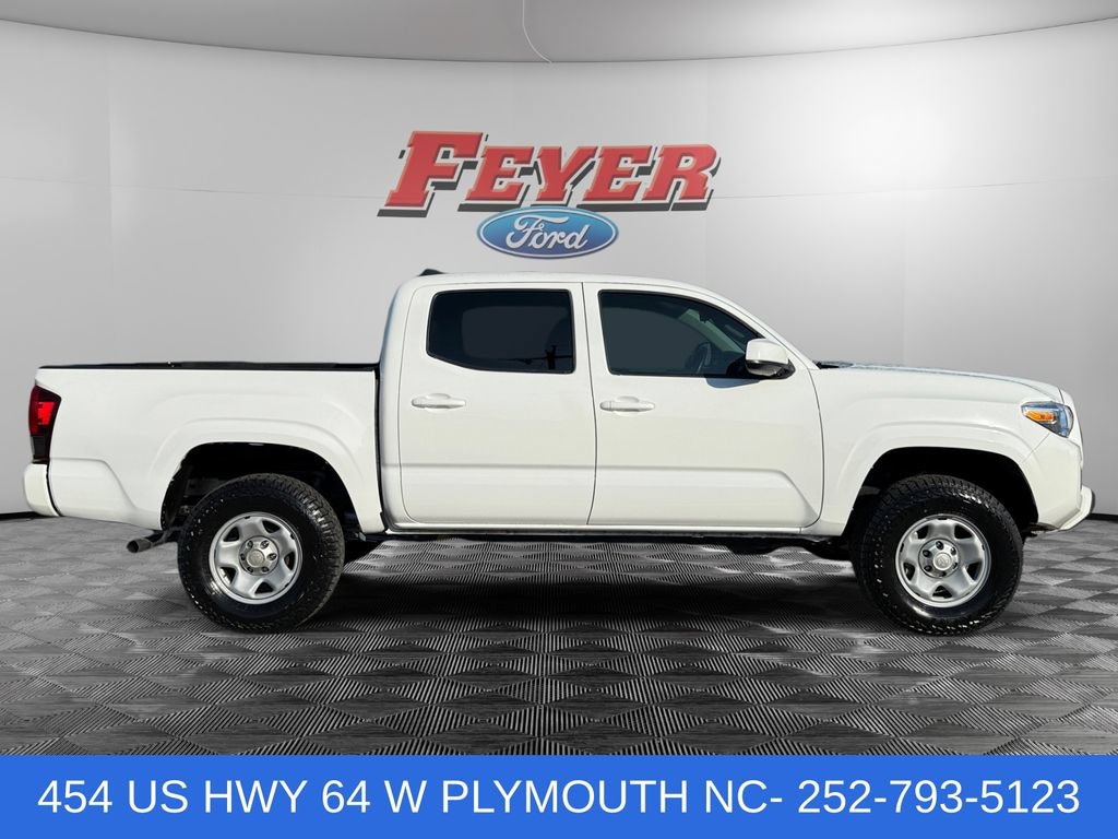 Used 2023 Toyota Tacoma SR AWD/4WD image 6