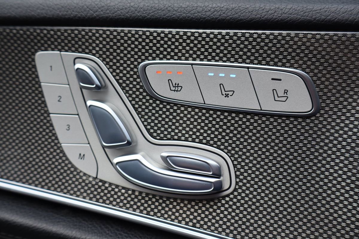 Used 2017 Mercedes-Benz E 43 AMG 4MATIC Sedan image 29