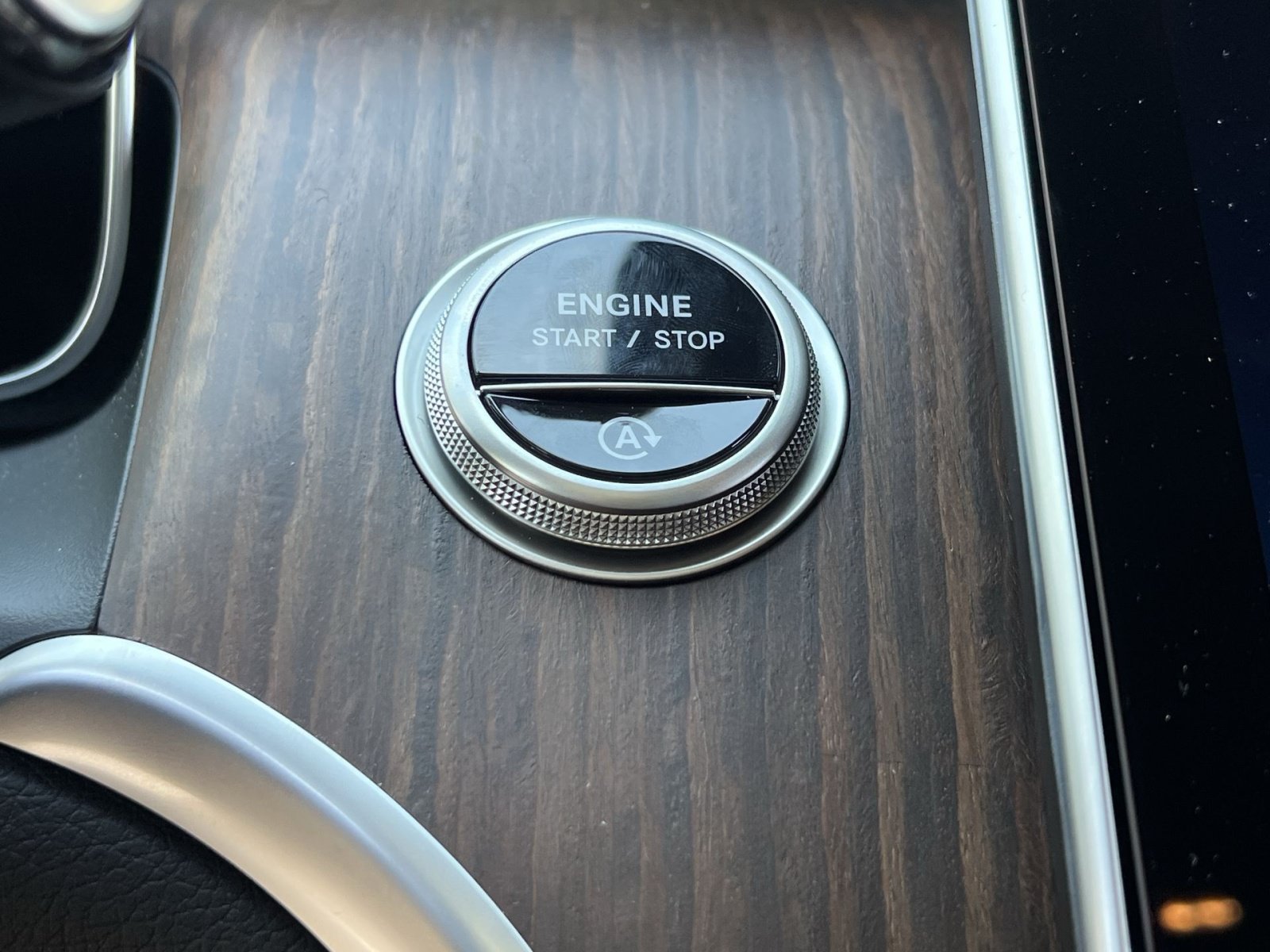 New 2026 Mercedes-Benz GLC 300 4MATIC image 38