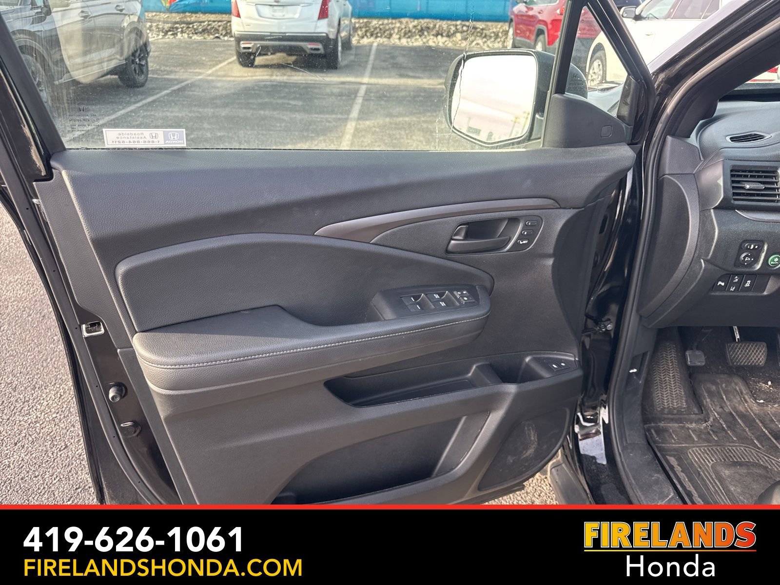 Used 2024 Honda Passport EX-L image 12