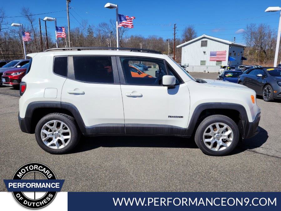 Used 2018 Jeep Renegade Latitude w/ Cold Weather Group AWD/4WD image 8
