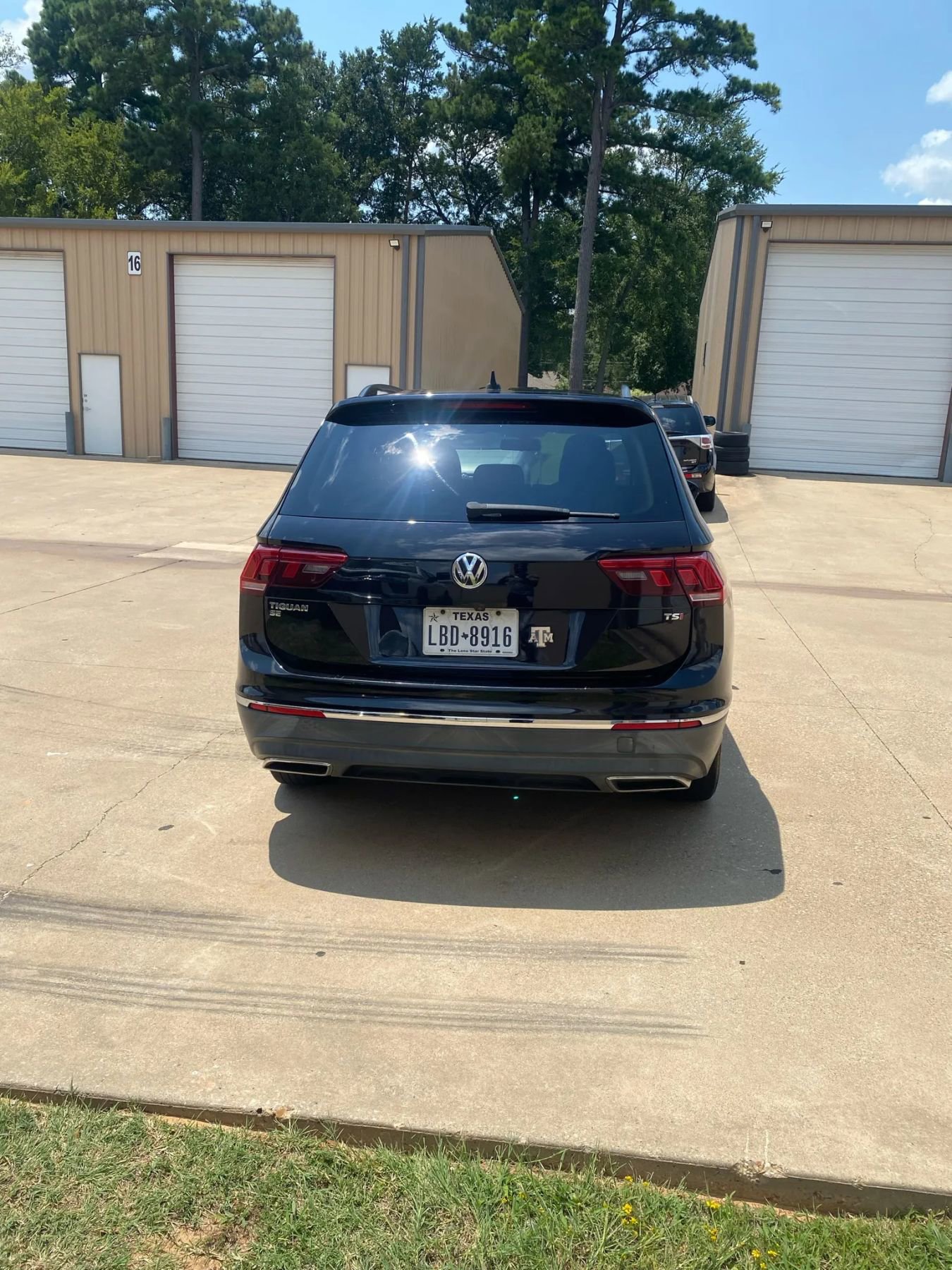 Used 2018 Volkswagen Tiguan SE image 6