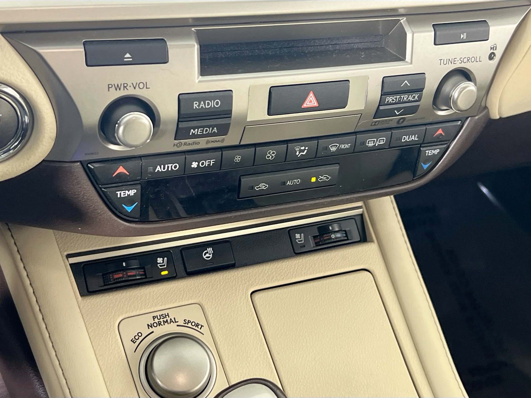 Used 2018 Lexus ES 350 w/ Navigation System Package image 15