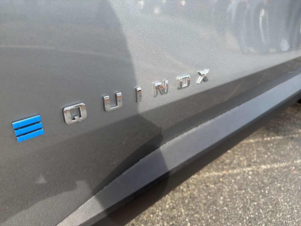 New 2026 Chevrolet Equinox EV LT image 43