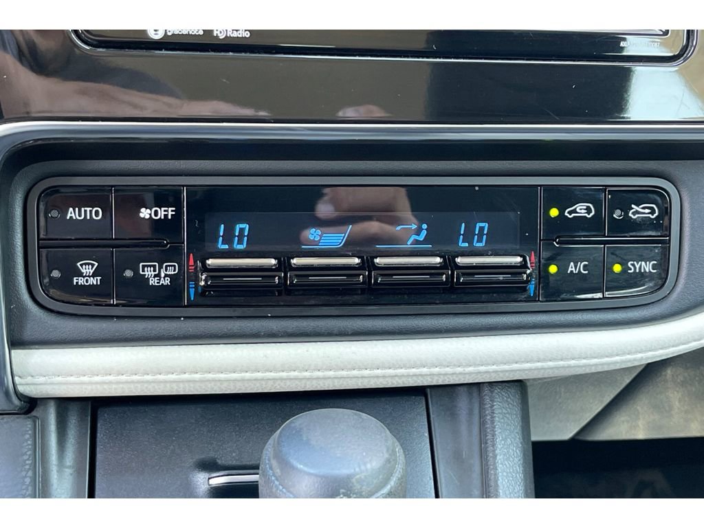 Used 2017 Toyota Corolla iM w/ Carpet Mat Package FWD image 28