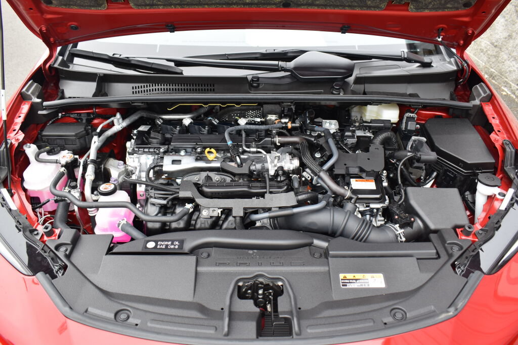 Certified 2026 Toyota Prius XLE FWD image 27