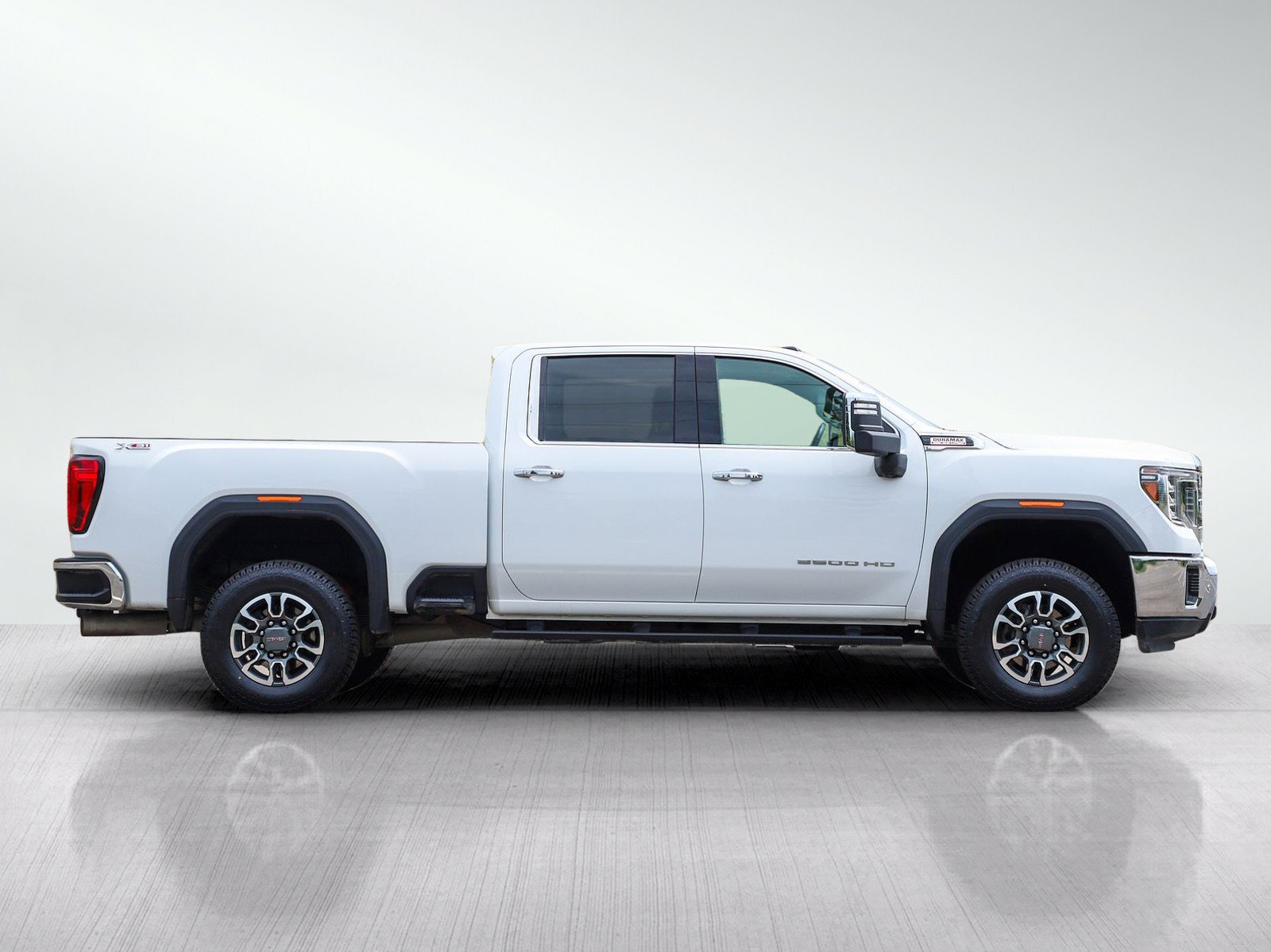 Used 2021 GMC Sierra 3500 SLT w/ SLT Convenience Package AWD/4WD image 6