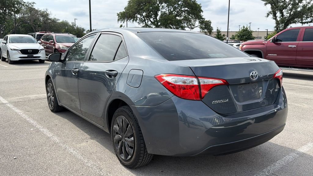 Used 2015 Toyota Corolla LE FWD image 7