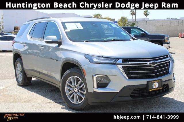 Used 2023 Chevrolet Traverse LT