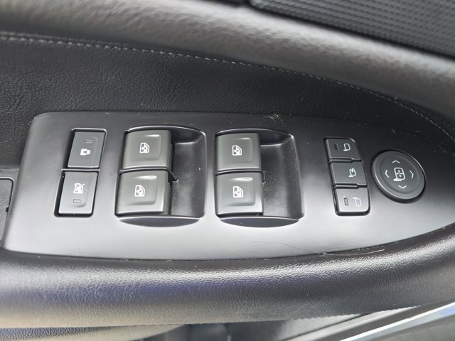 Used 2018 Cadillac Escalade ESV Premium Luxury image 28