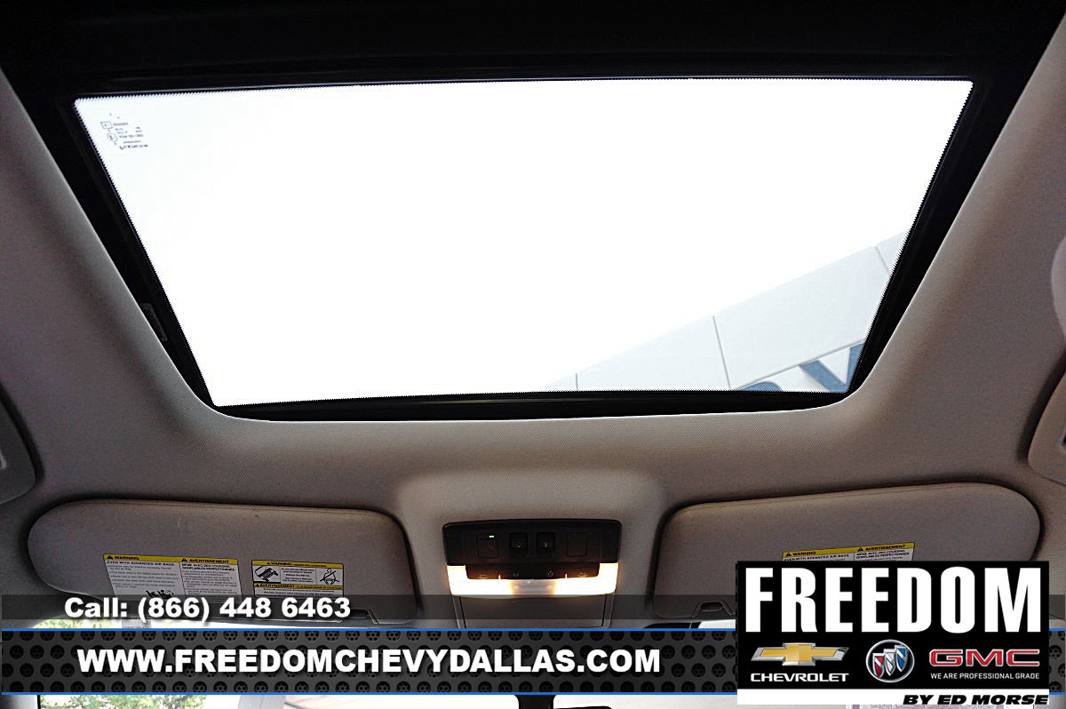 Used 2024 Nissan Pathfinder Platinum w/ Cargo Package image 34